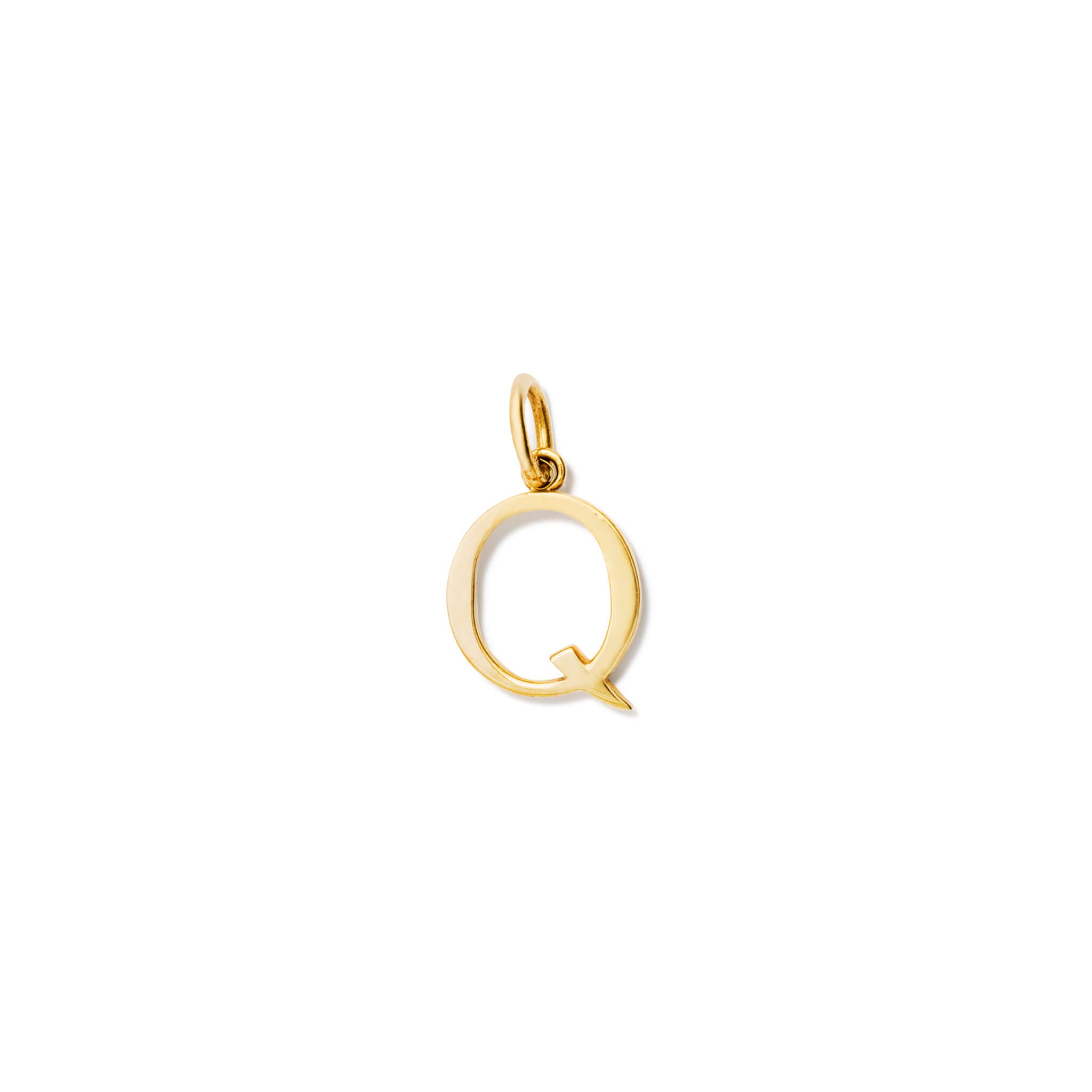 Handcrafted yellow gold initial Q necklace pendant, with a loop at the top for chain attachment.