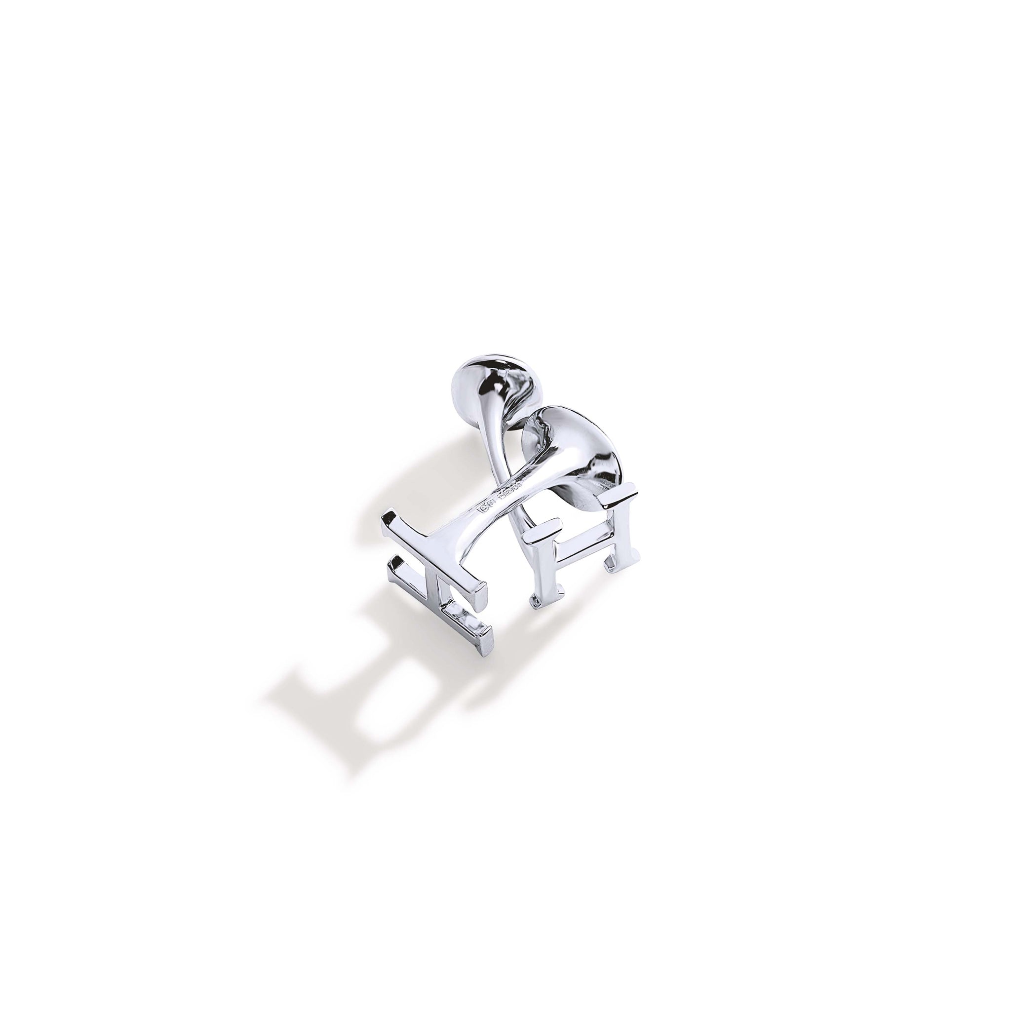 Handcrafted single ended cufflinks in sterling silver featuring a silver initial.
