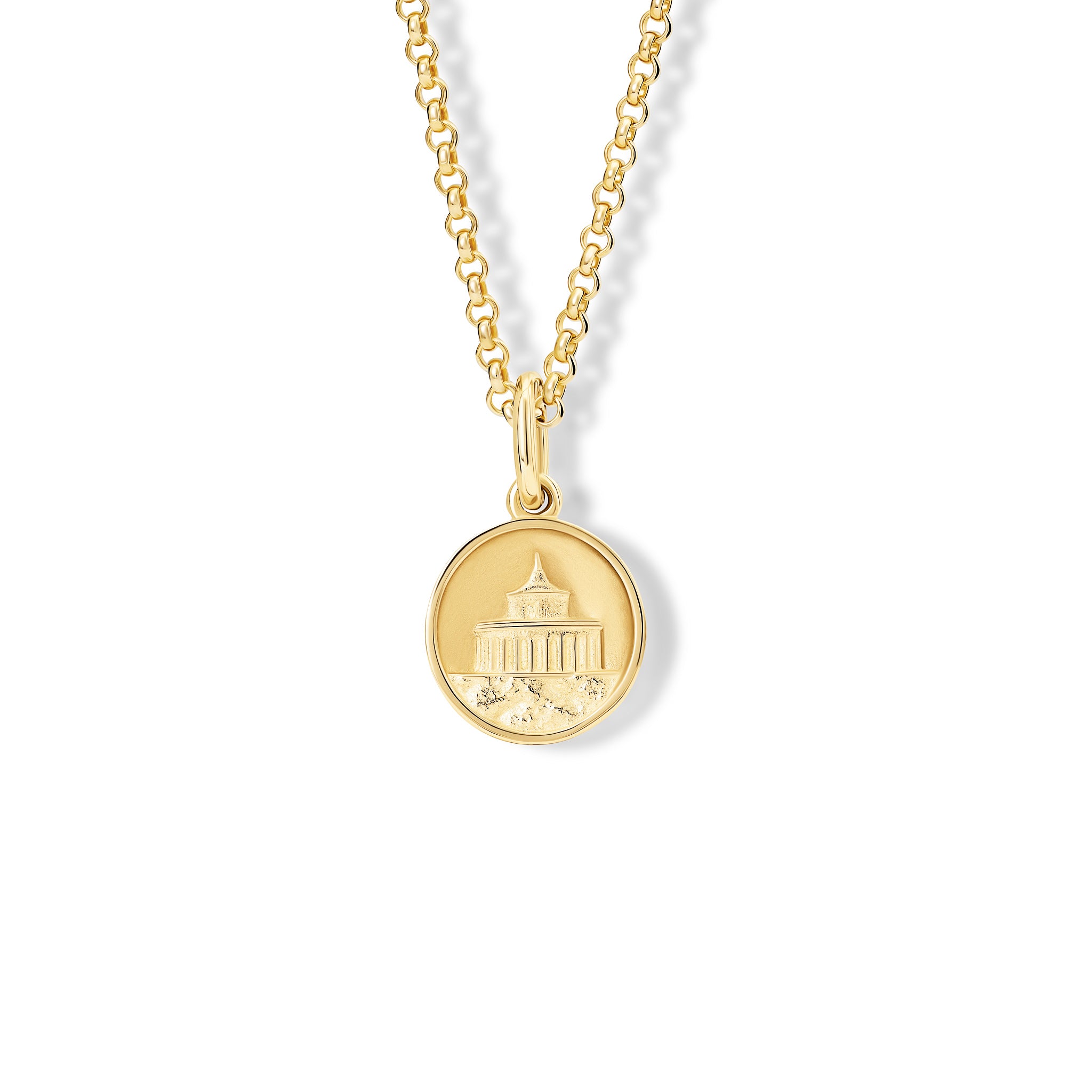 Handcrafted 9ct yellow gold necklace pendant with a lighthouse 'en relief'.