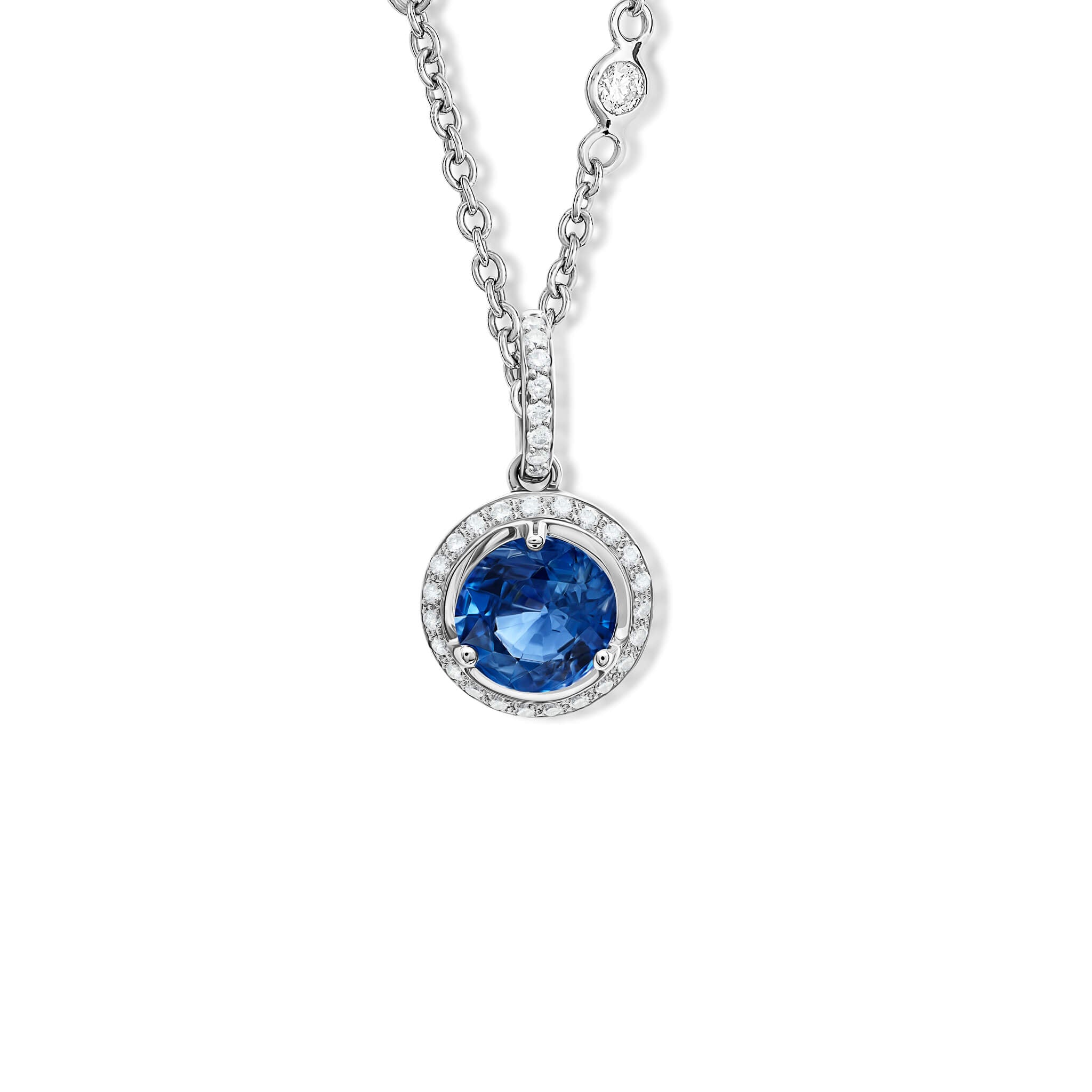 Handcrafted 18ct white gold necklace pendant featuring a circular kyanite with diamonds.