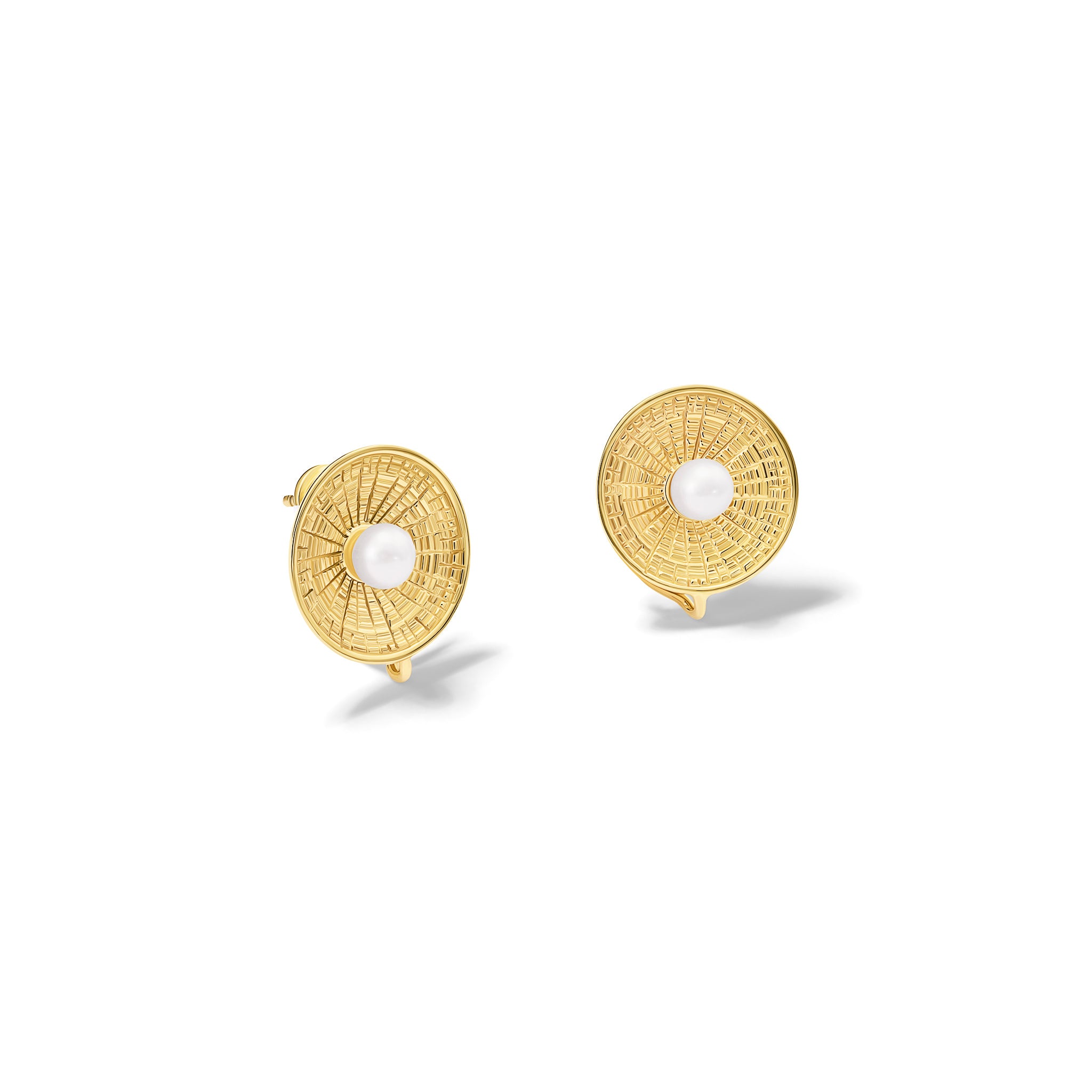 Handcrafted Epidavros amphitheatre shaped earrings in yellow gold with a pearl in the center.