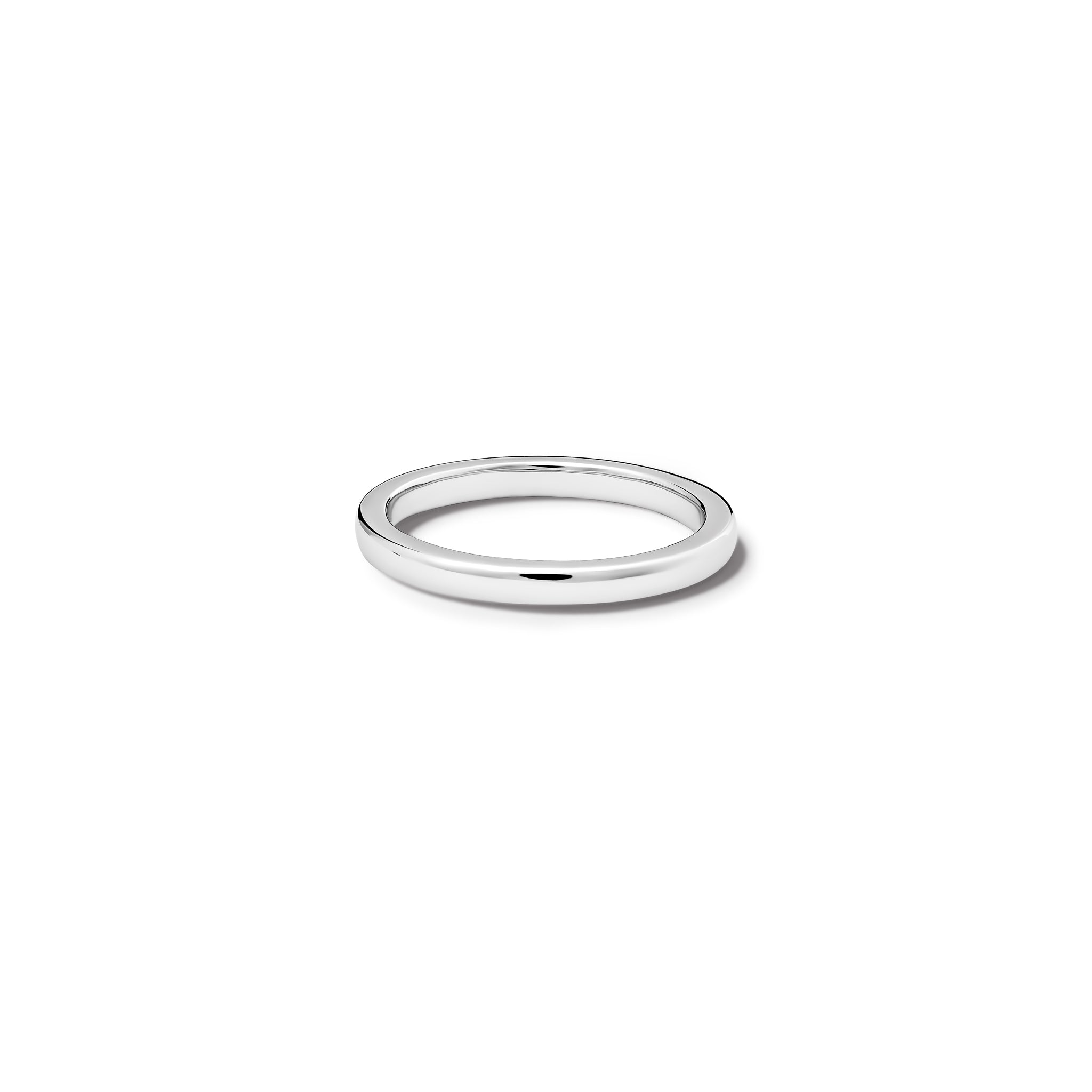 Handcrafted 18ct white gold wedding band.