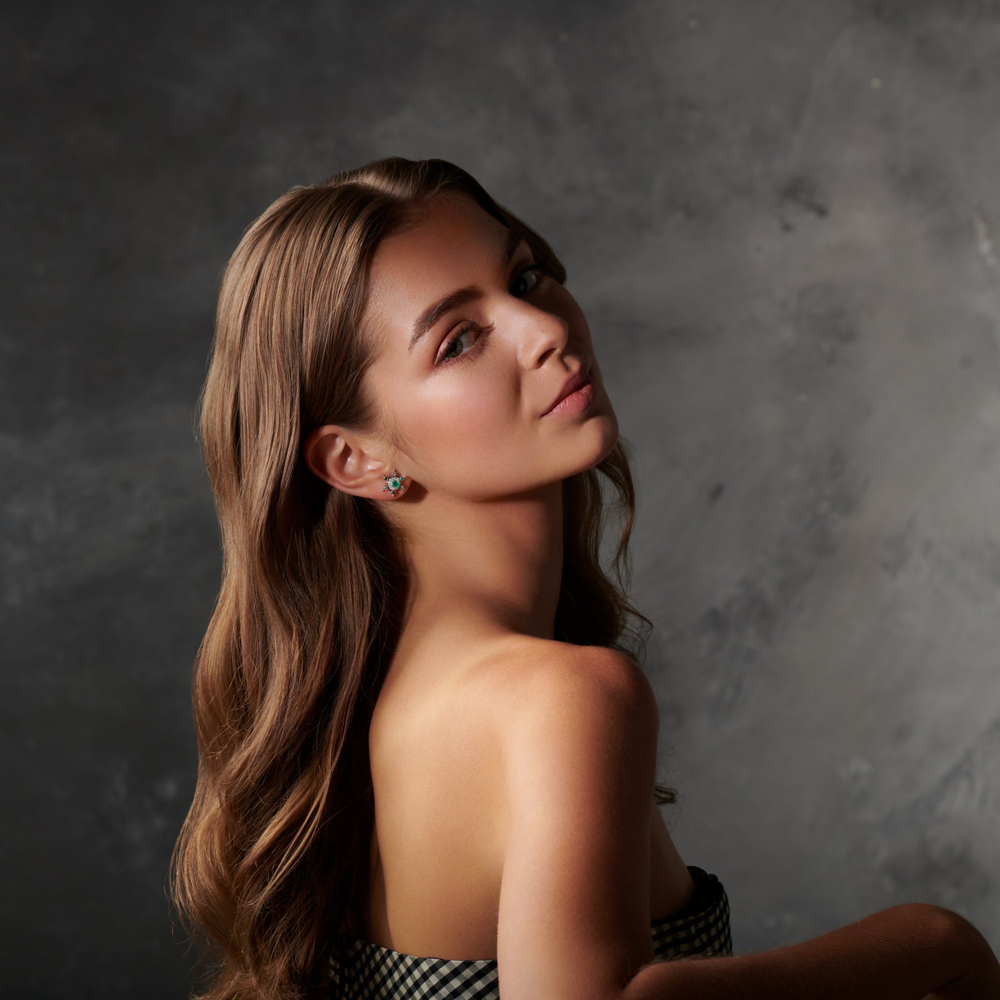 Theresa Stud Earrings 18ct White Gold - Tsavorite Garnet & Diamond Pavé