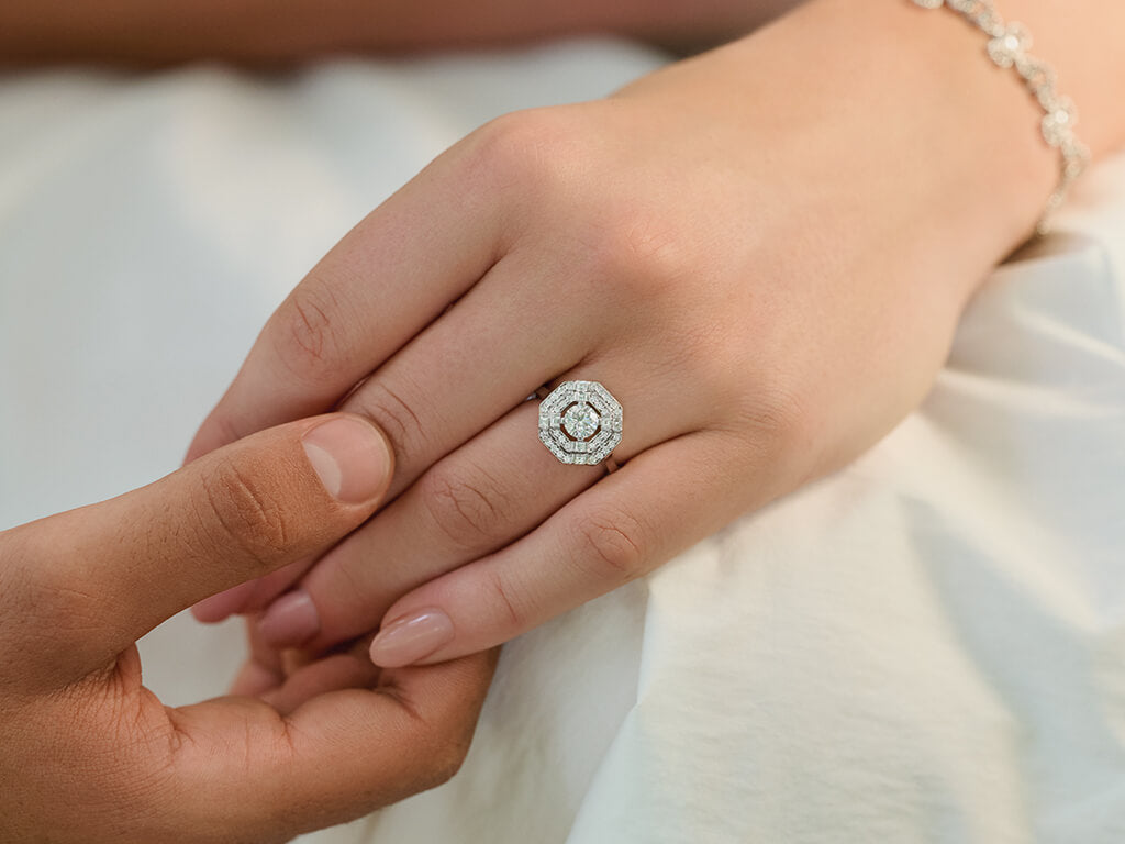 Cassandra Goad's Heloise engagement ring.