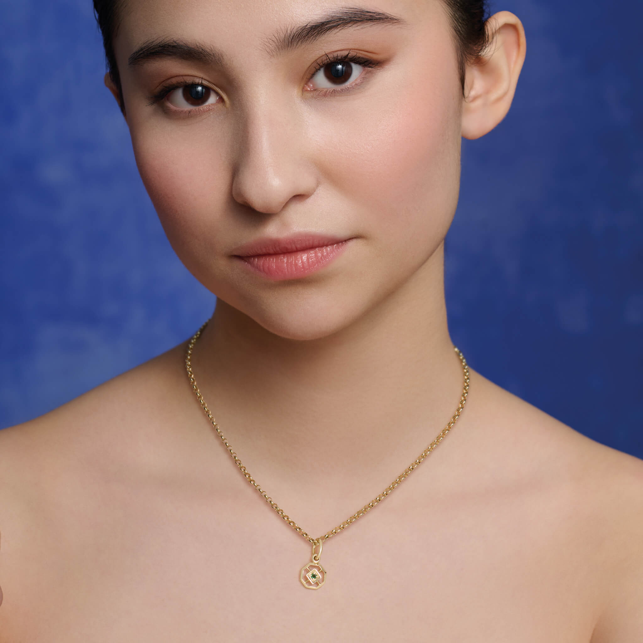 Parquet Small Necklace Pendant Yellow Gold Emerald